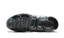 Load image into Gallery viewer, Air Vapormax '97 METALLIC SILVER/VARSITY RED