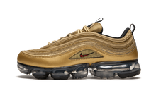 Load image into Gallery viewer, Air Vapormax '97 METALLIC GOLD/VARSITY RED