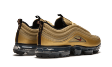 Load image into Gallery viewer, Air Vapormax '97 METALLIC GOLD/VARSITY RED