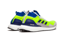 Load image into Gallery viewer, UltraBOOST Mid CWHITE-CBLUE