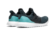 Load image into Gallery viewer, UltraBOOST Parley CARBON-BLUE SPIRIT